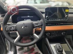 ميتسوبيشي اوتلاندر